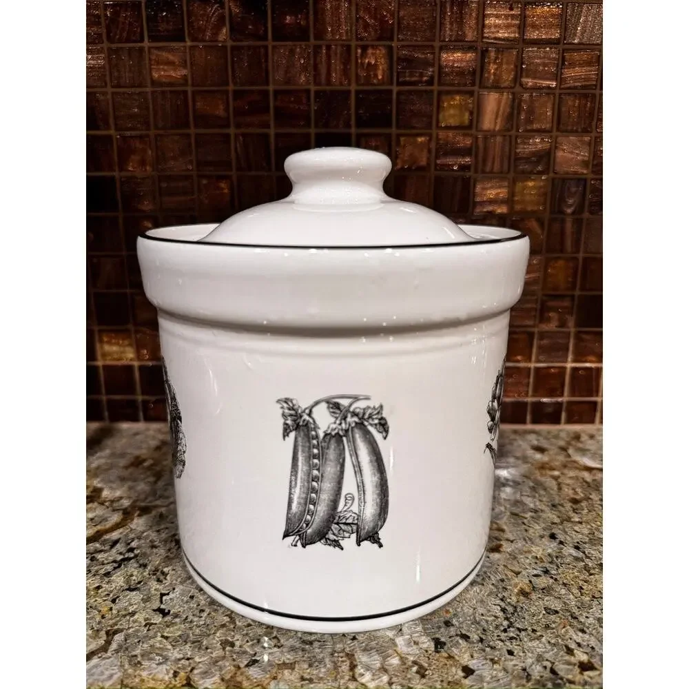 Pfaltzgraff Farmers Market Medium Canister White Stoneware Artichoke Vintage Lid